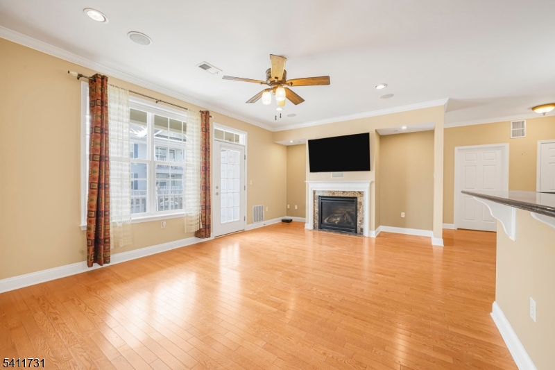 Four Seasons at Great Notch - Residential