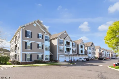 MLS: 3958540
