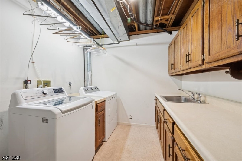 KNOLLCREST - Residential