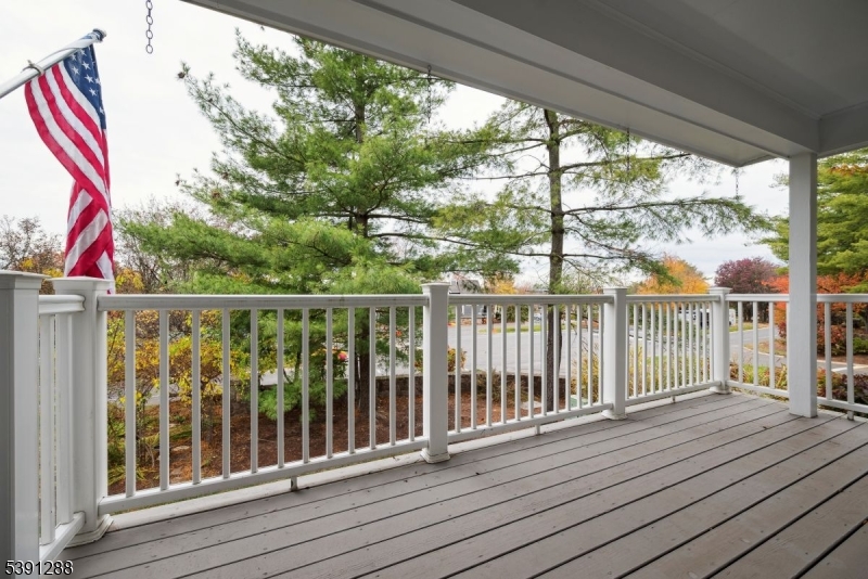 KNOLLCREST - Residential