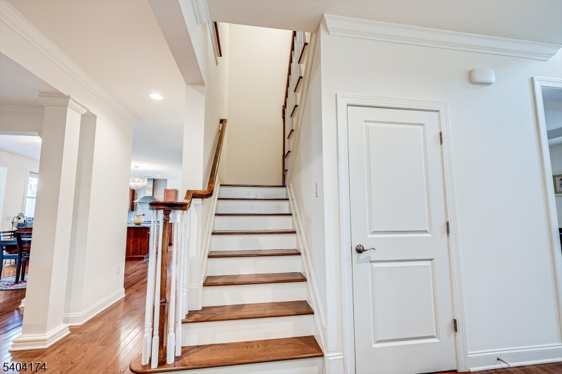 Point of Woods - Residential