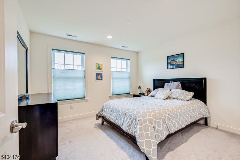 Point of Woods - Residential