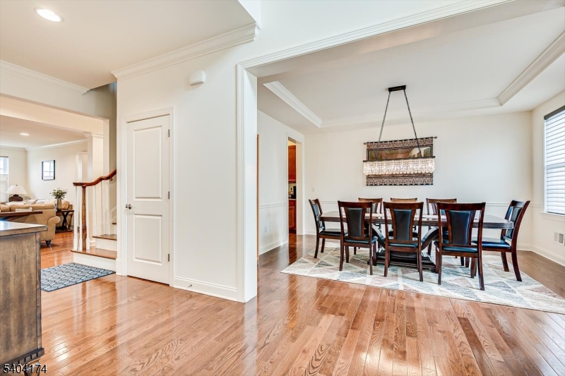 Point of Woods - Residential