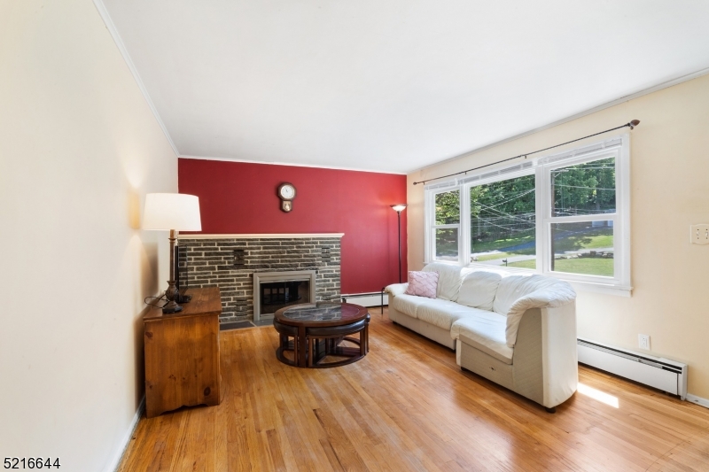 Closed Remsen Street, Brooklyn, New York, ID 3845578 Brown Harris