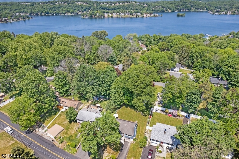 Closed Remsen Street, Brooklyn, New York, ID 3845578 Brown Harris