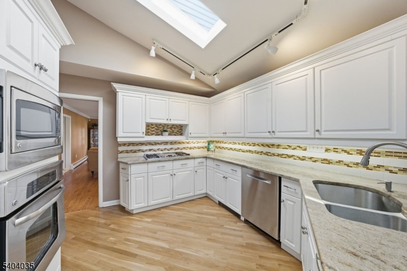 Packanack Woods - Residential