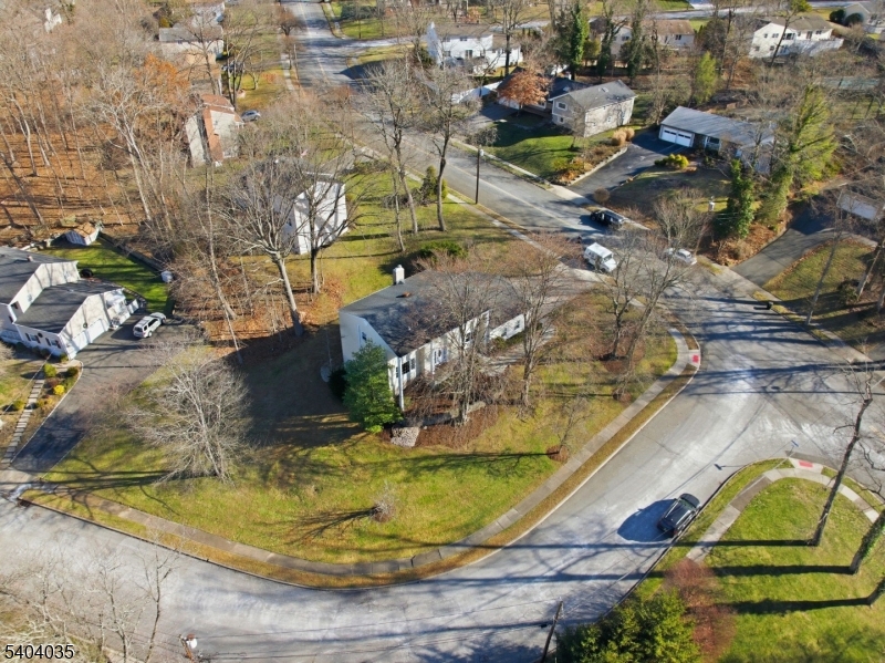 Packanack Woods - Residential