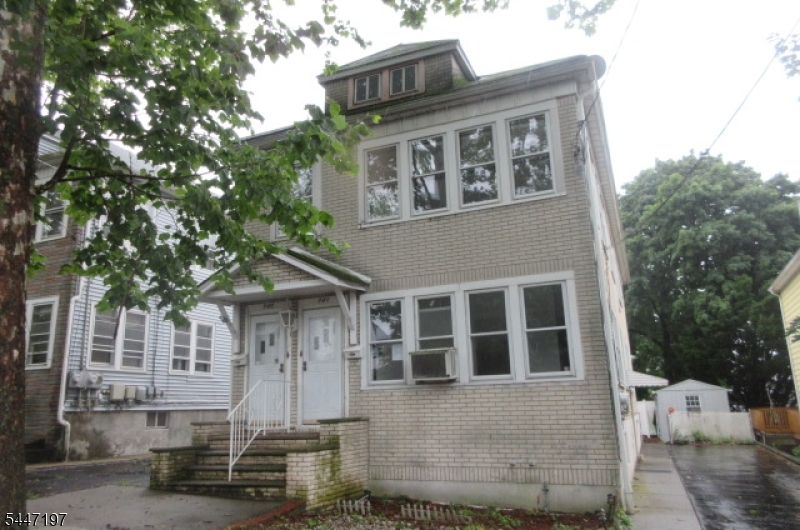 Photo 1 of 19 — 740 2Nd Ave, Lyndhurst Twp., NJ 07071