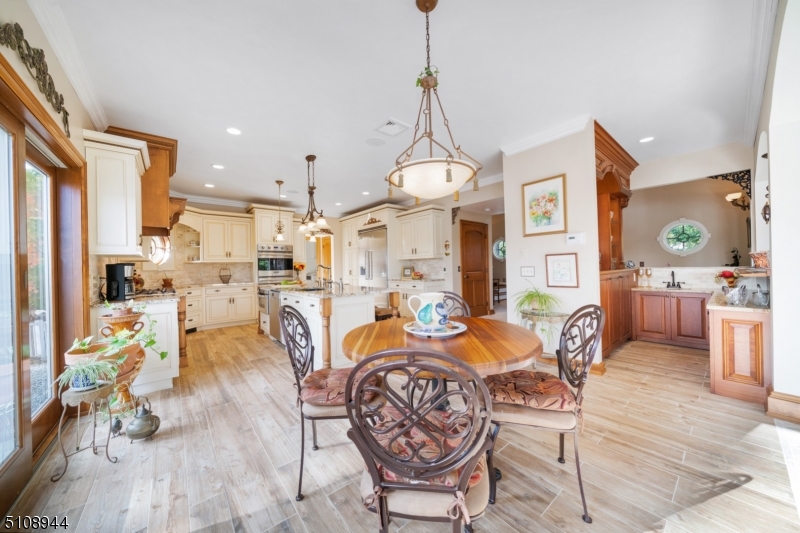 Main Lake - Residential