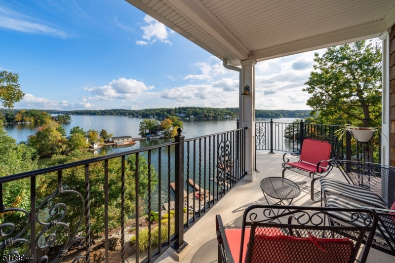 Main Lake - Residential