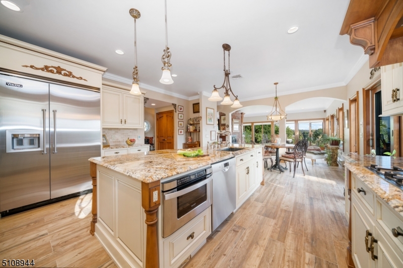 Main Lake - Residential