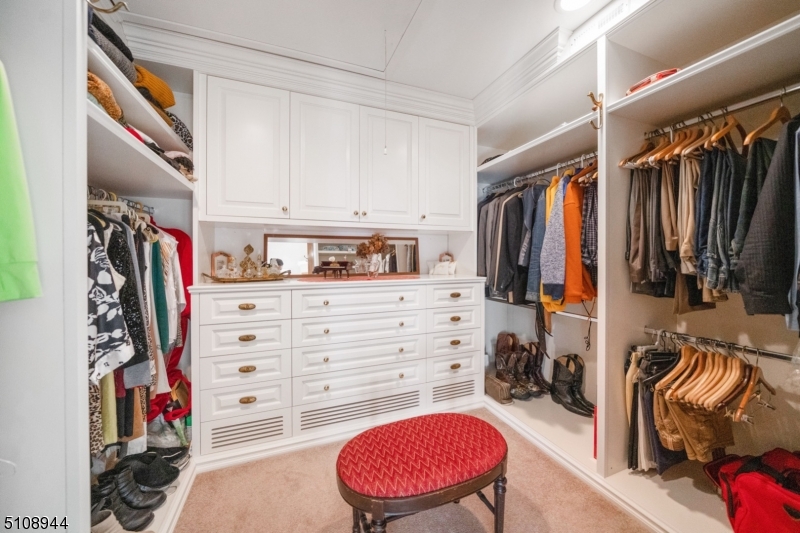 Main Lake - Residential