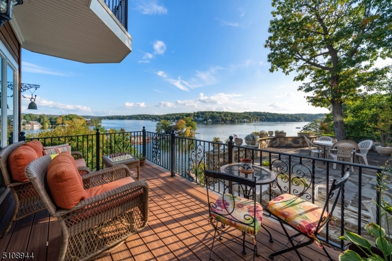 Main Lake - Residential