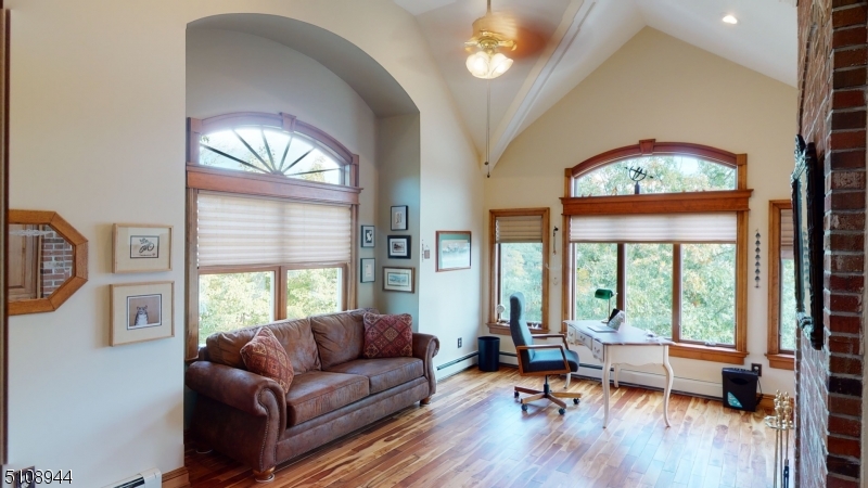 Main Lake - Residential