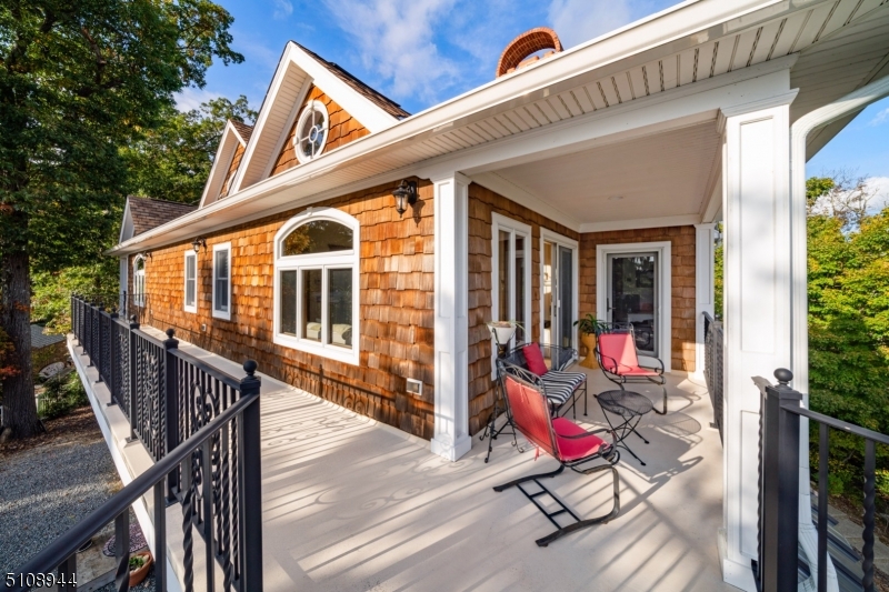 Main Lake - Residential