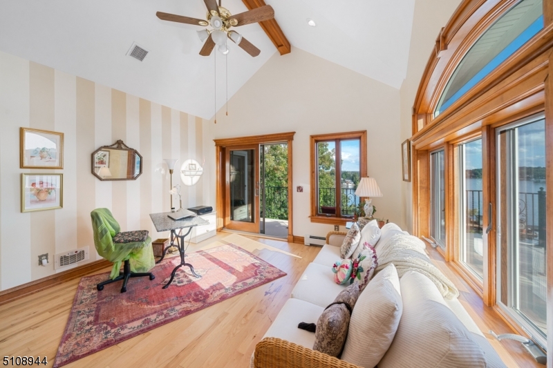 Main Lake - Residential