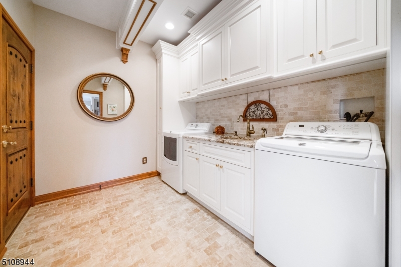 Main Lake - Residential