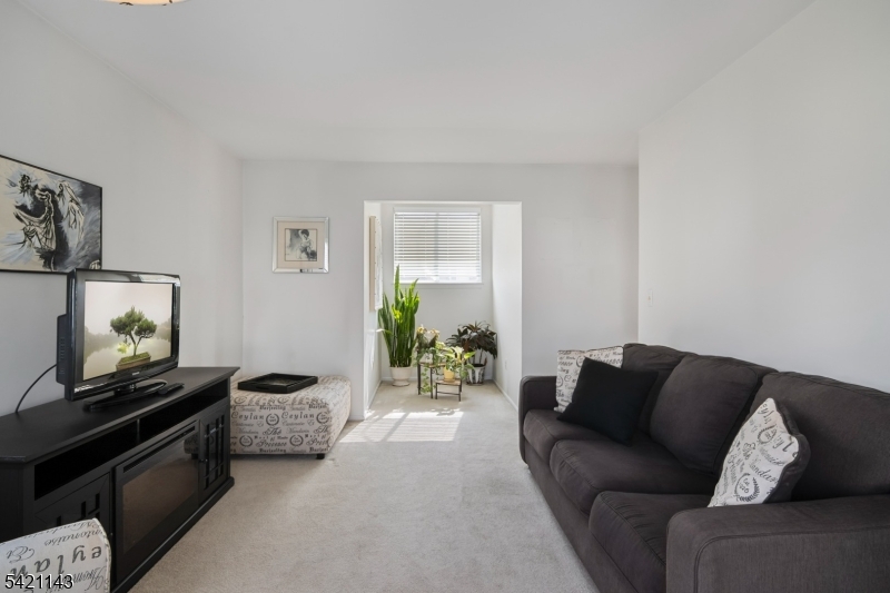 The Meadows at Montville - Residential