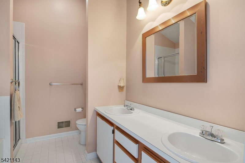 The Meadows at Montville - Residential