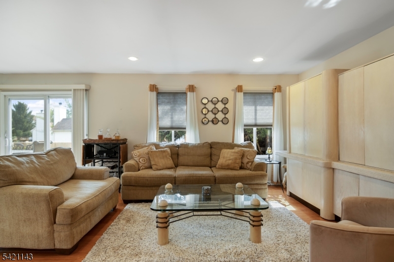 The Meadows at Montville - Residential