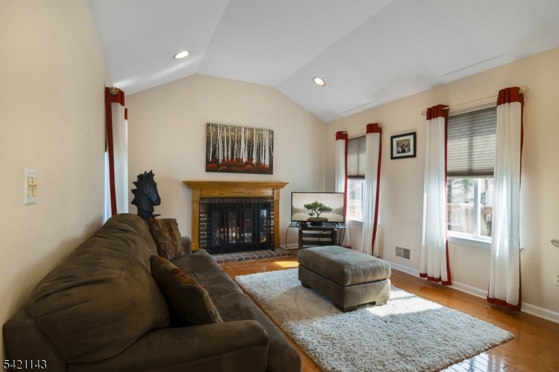 The Meadows at Montville - Residential