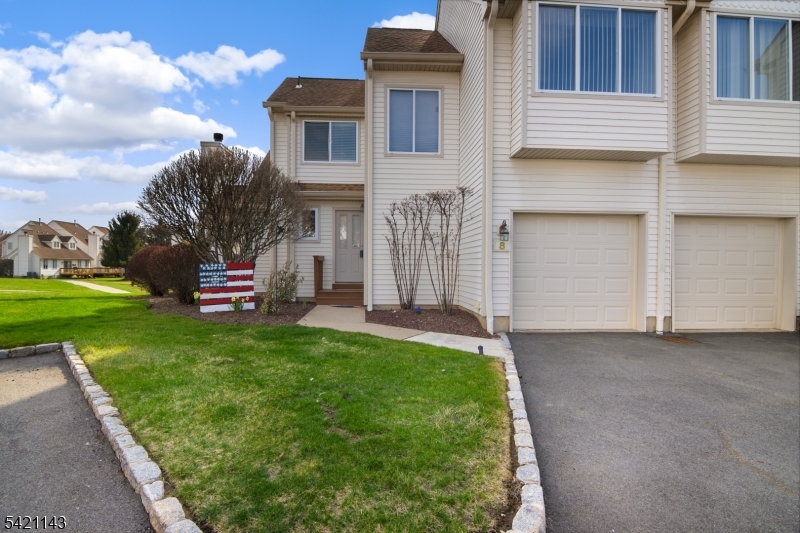 The Meadows at Montville - Residential