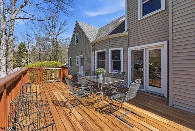 Twin Oaks - Residential