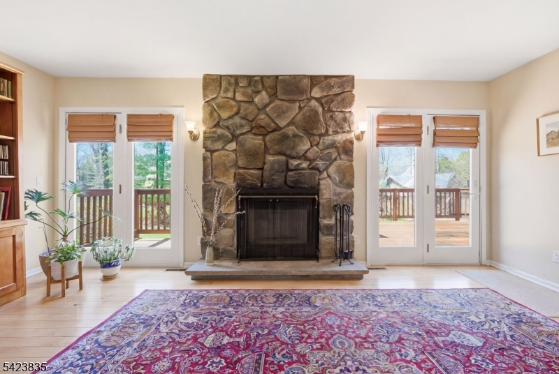 Twin Oaks - Residential