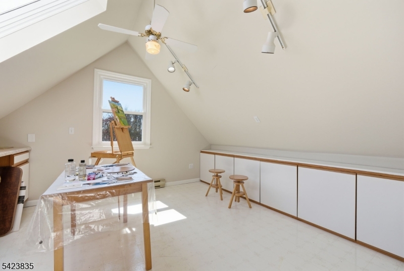 Twin Oaks - Residential