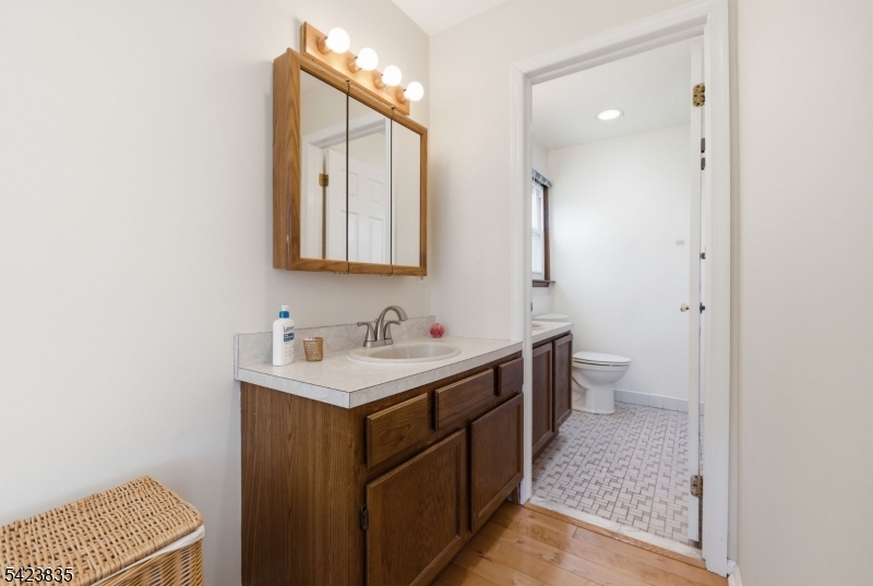 Twin Oaks - Residential