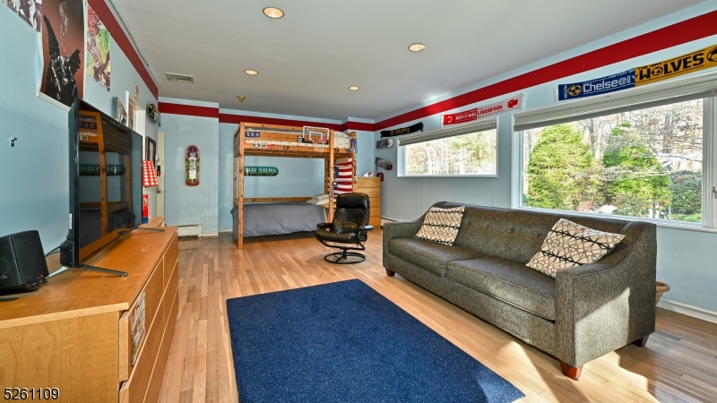 INDIAN HILLS - Residential