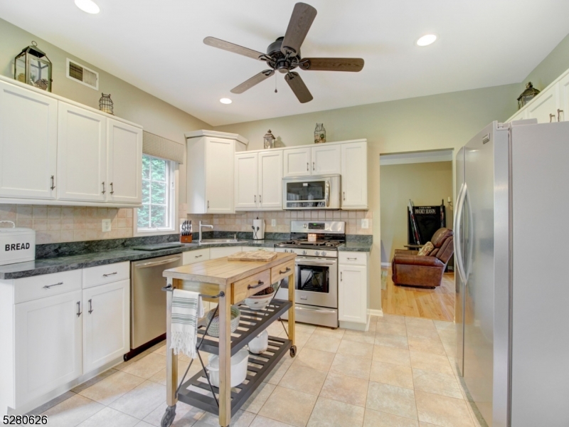 Poets Peak - Residential