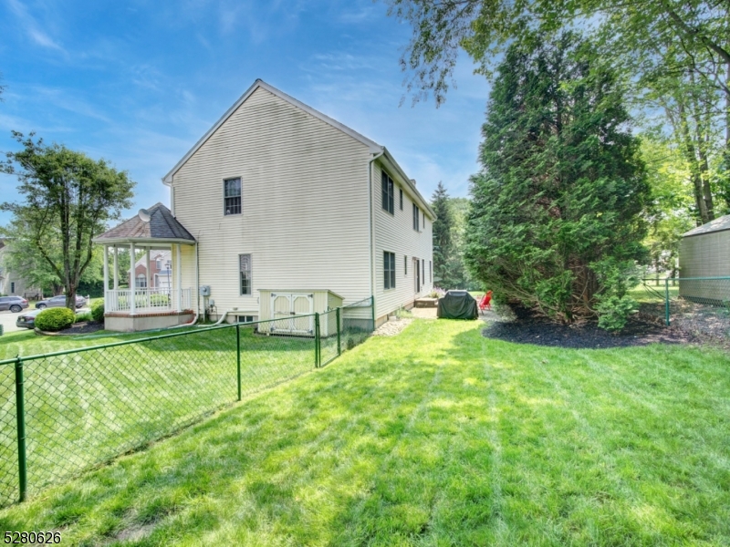 Poets Peak - Residential