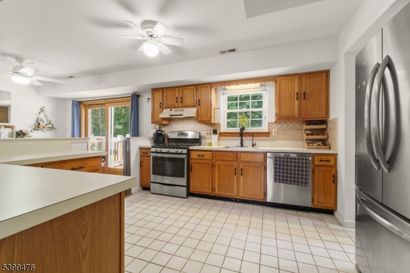 Sunset Ridge - Residential