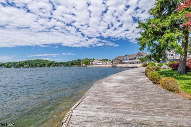 LAKE MOHAWK - Residential