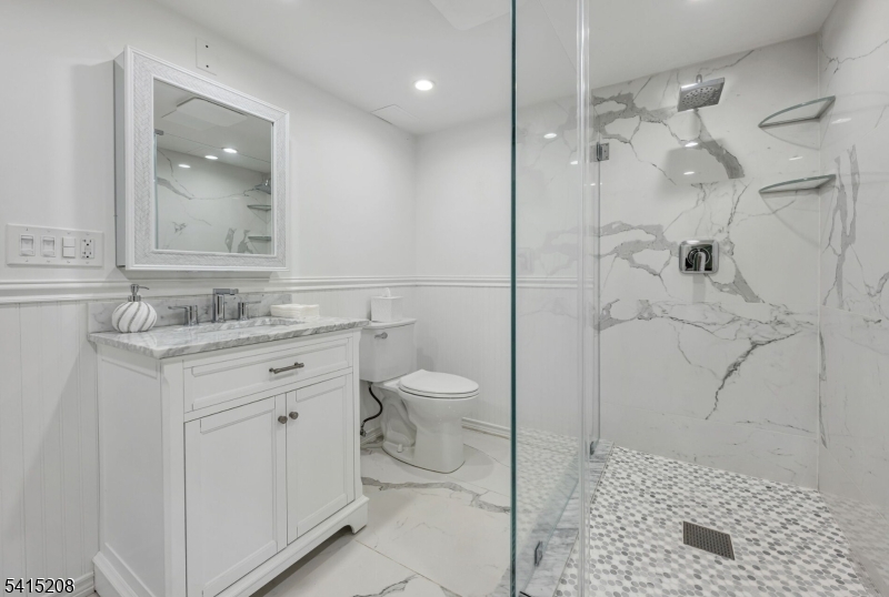 Riker Hill - Residential