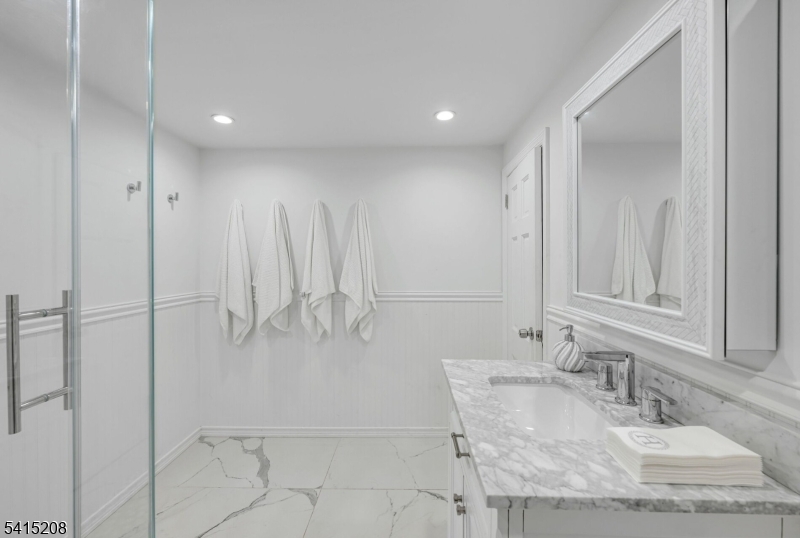 Riker Hill - Residential