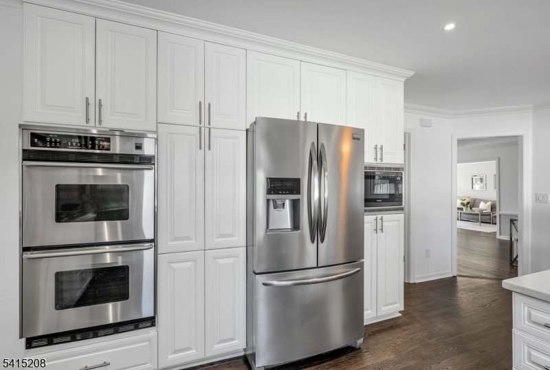 Riker Hill - Residential