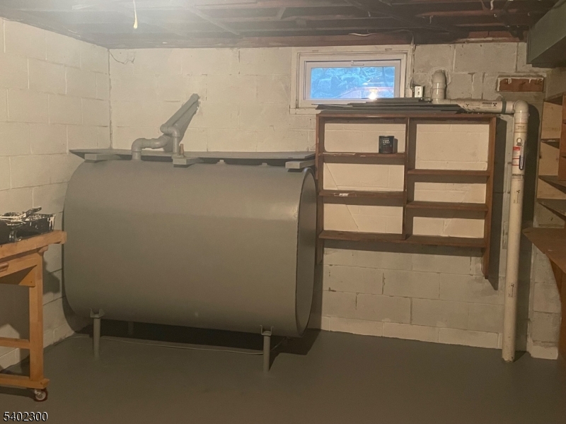 WHITE MEADOW LAKE - Residential