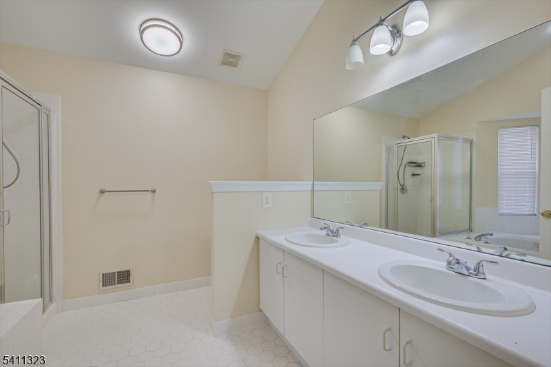 Hickory Ridge - Residential Lease