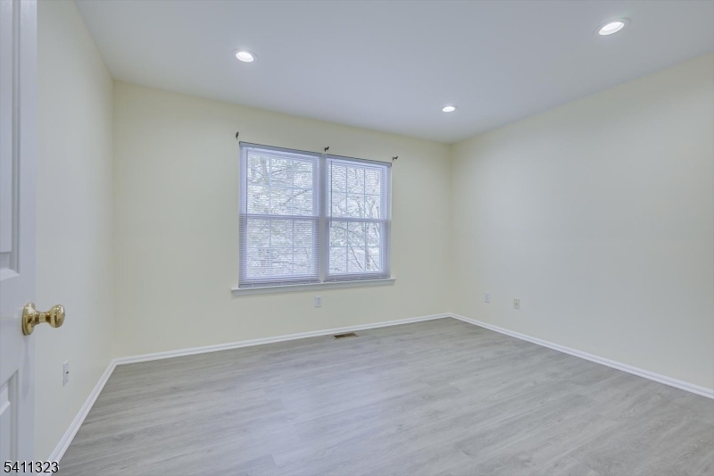 Hickory Ridge - Residential Lease