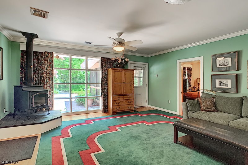 CEDAR LAKE - Residential