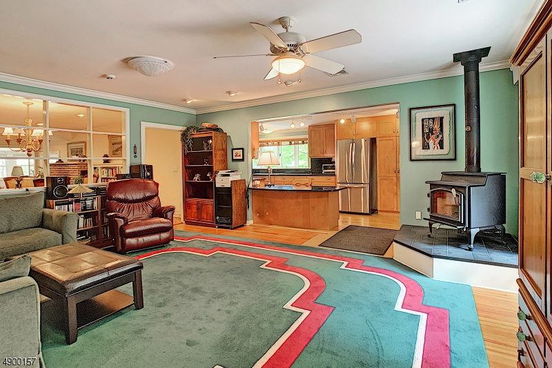 CEDAR LAKE - Residential