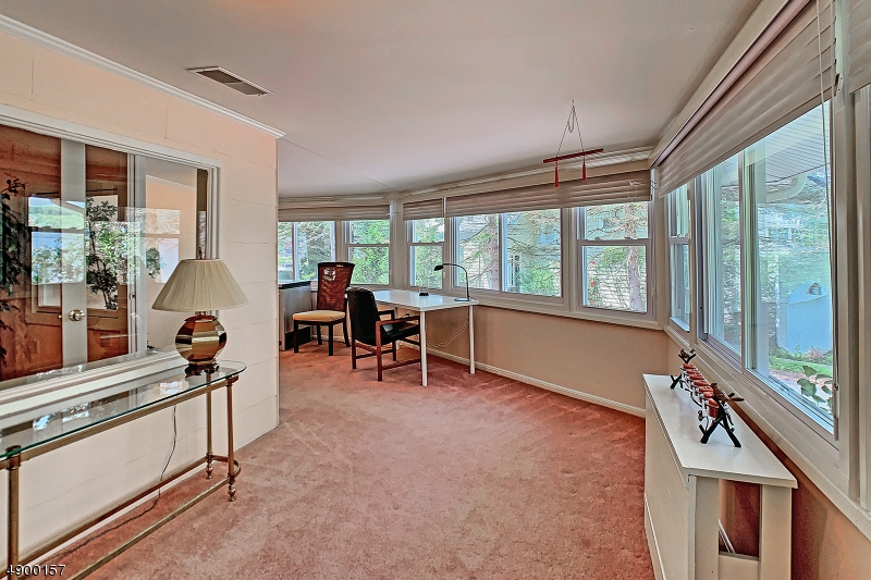 CEDAR LAKE - Residential