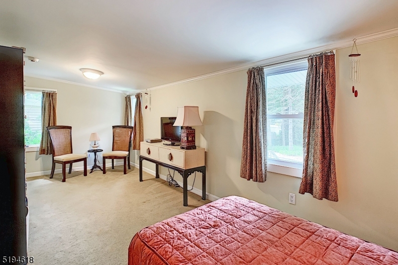 CEDAR LAKE - Residential