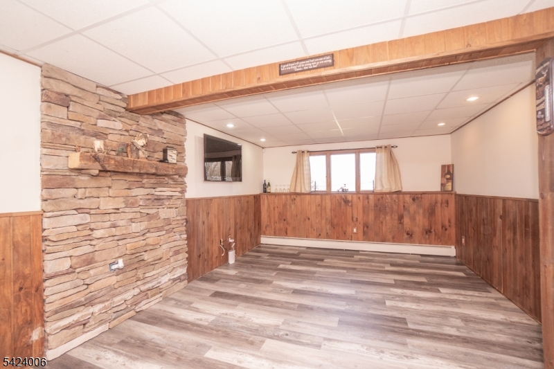 Vernon Valley Lake - Residential