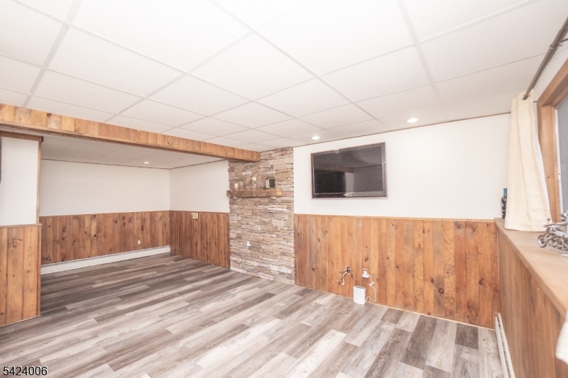 Vernon Valley Lake - Residential