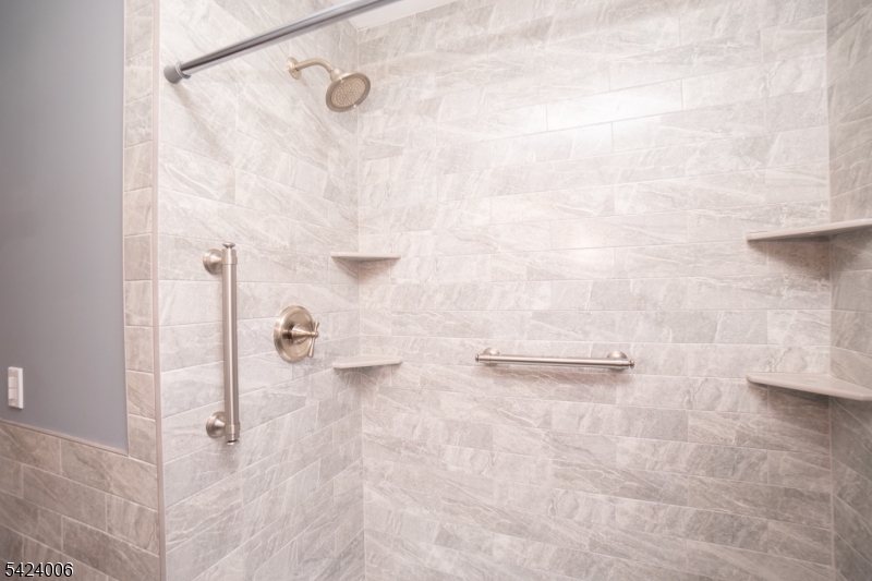 Vernon Valley Lake - Residential