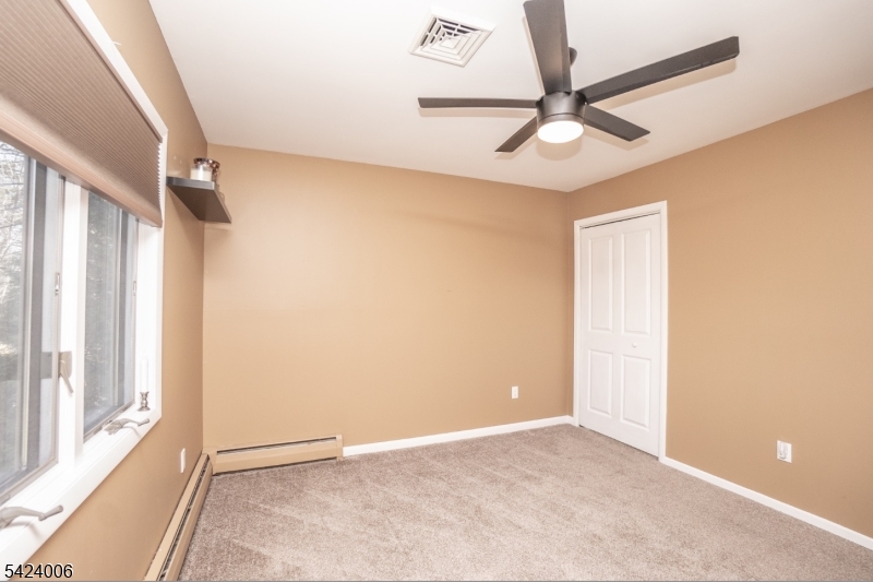 Vernon Valley Lake - Residential