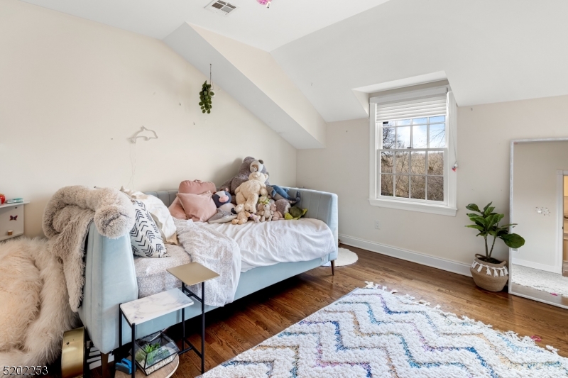 Jonah Court - Residential